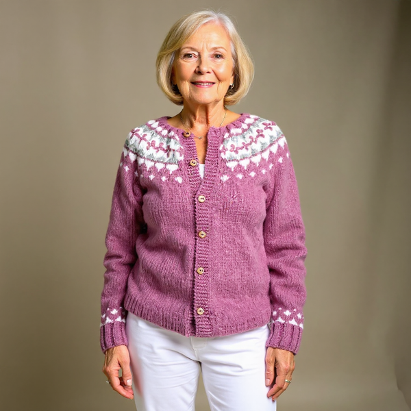 Maya – Strickjacke im Island-Stil