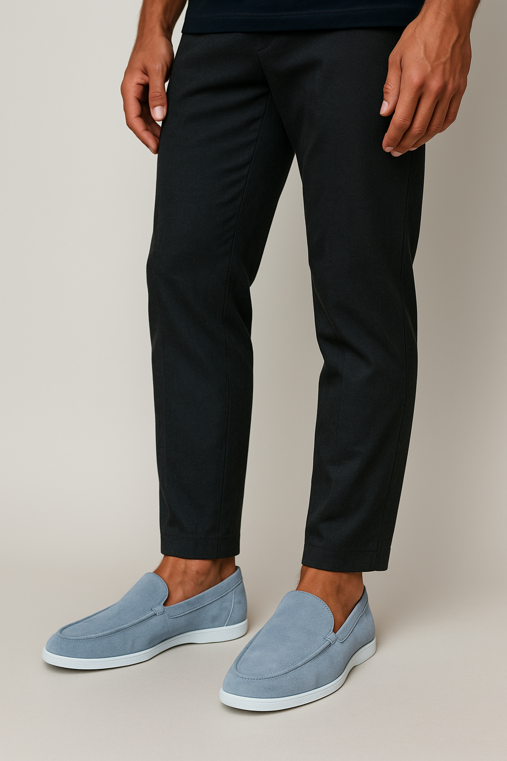 Elegante Herren-Loafer aus Wildleder in Taupe