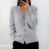 Lydia - Strickjacke mit Herzknöpfen