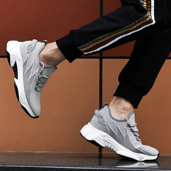Chunky Urban-Sneaker mit Mesh-Details in Weiß