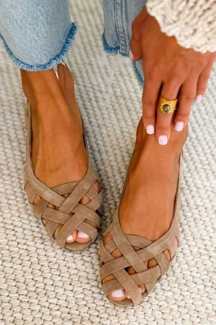 Geflochtene Peep-Toe Sandalen in Taupe