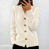 Lydia - Strickjacke mit Herzknöpfen