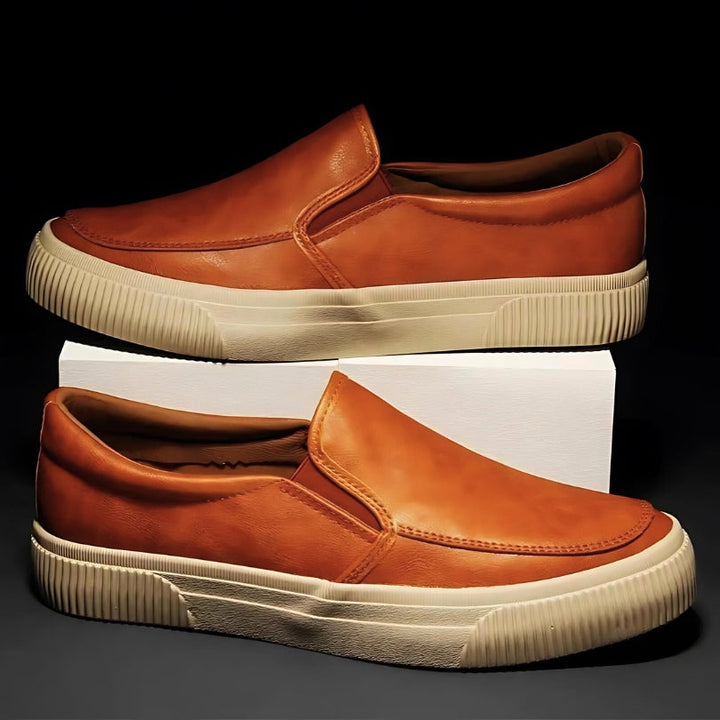Smart-Casual Leder-Slipper mit geriffelter Sohle