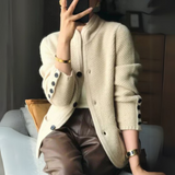 Sybille – Strickjacke mit Knopfärmeln