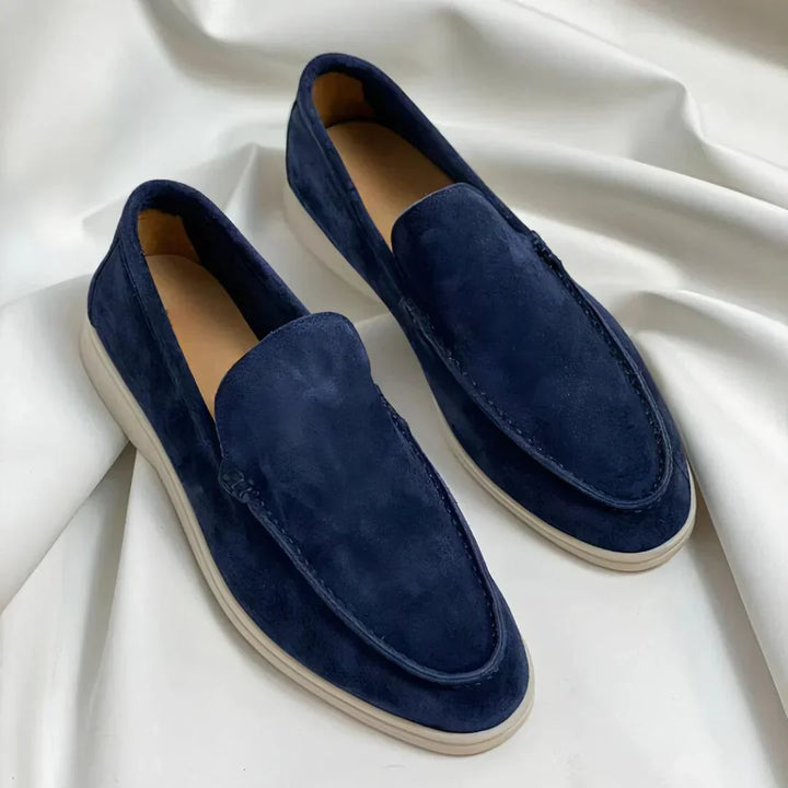 Elegante Herren-Loafer aus Wildleder in Taupe