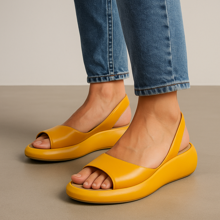 Moderne Slingback-Sandalen mit voluminöser Sohle