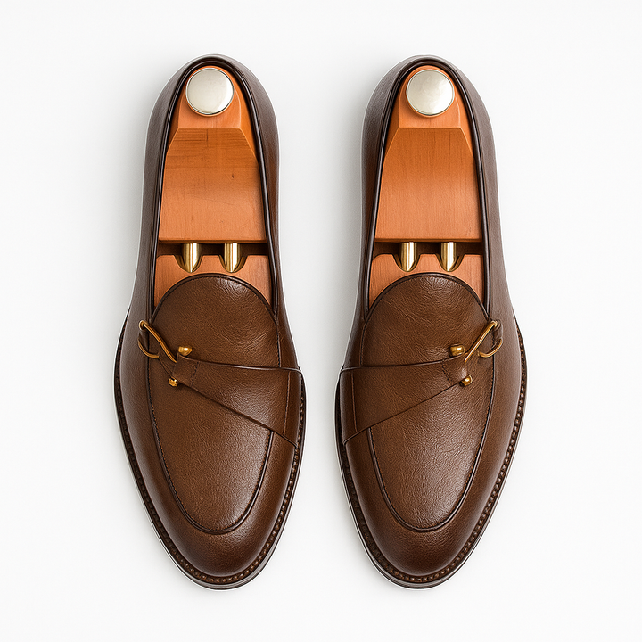 Klassischer Leder-Loafer mit edlem Metalldetail