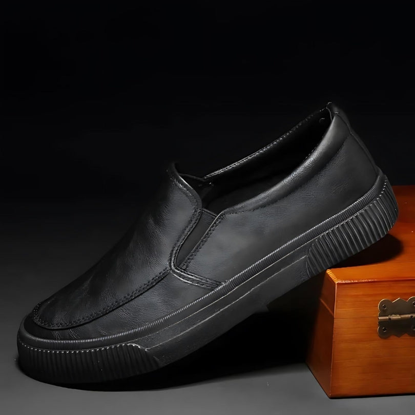 Smart-Casual Leder-Slipper mit geriffelter Sohle