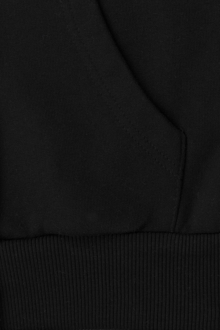 Premium Minimalistischer Hoodie in Schwarz