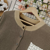 Pia – Strickjacke mit Häkeltasche