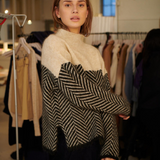 Hedda – Pullover mit Fischgrät-Muster