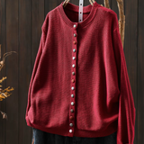 Imke – Strickjacke mit Zierknöpfen