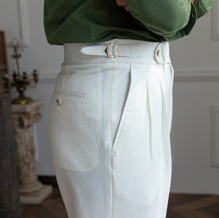 Sartoriale Sommerhose mit Bundfalten in Salbeigrün