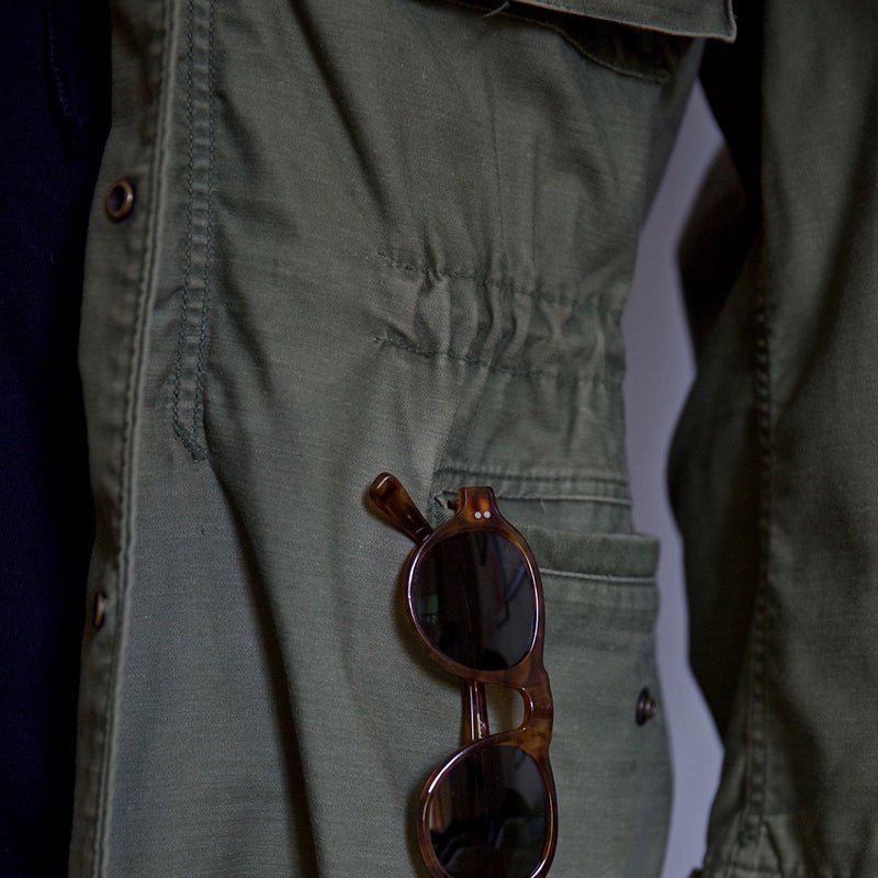Klassische 4-Pocket-Feldjacke in dunklem Oliv