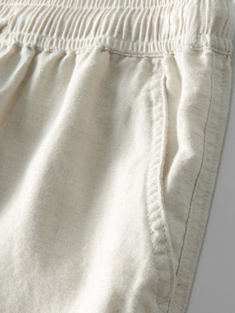 Zweiteiliges Sommer-Set: Stehkragenhemd & Helle Hose