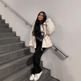 Heike – Kuschelige Teddyjacke im Kontrast-Look