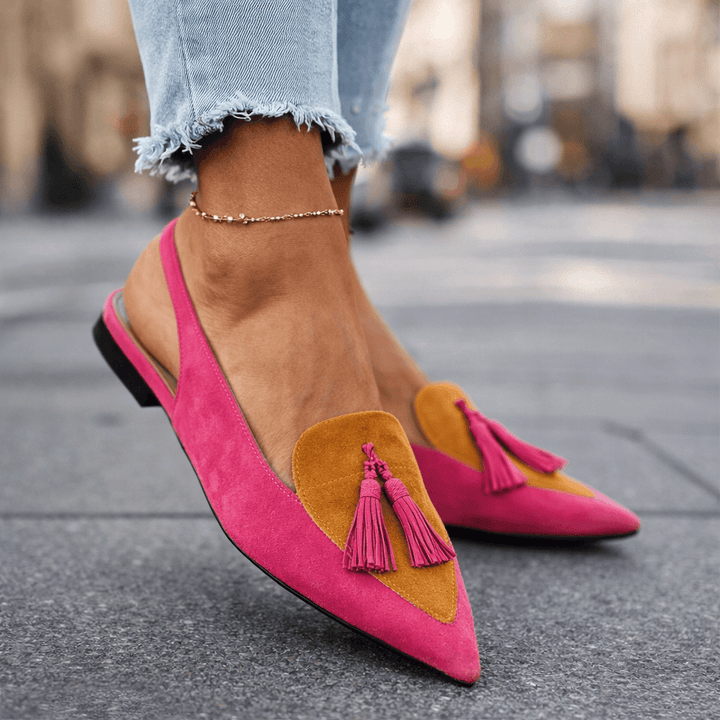 Zweifarbige Slingback-Loafer mit Quasten in Pink und Grün