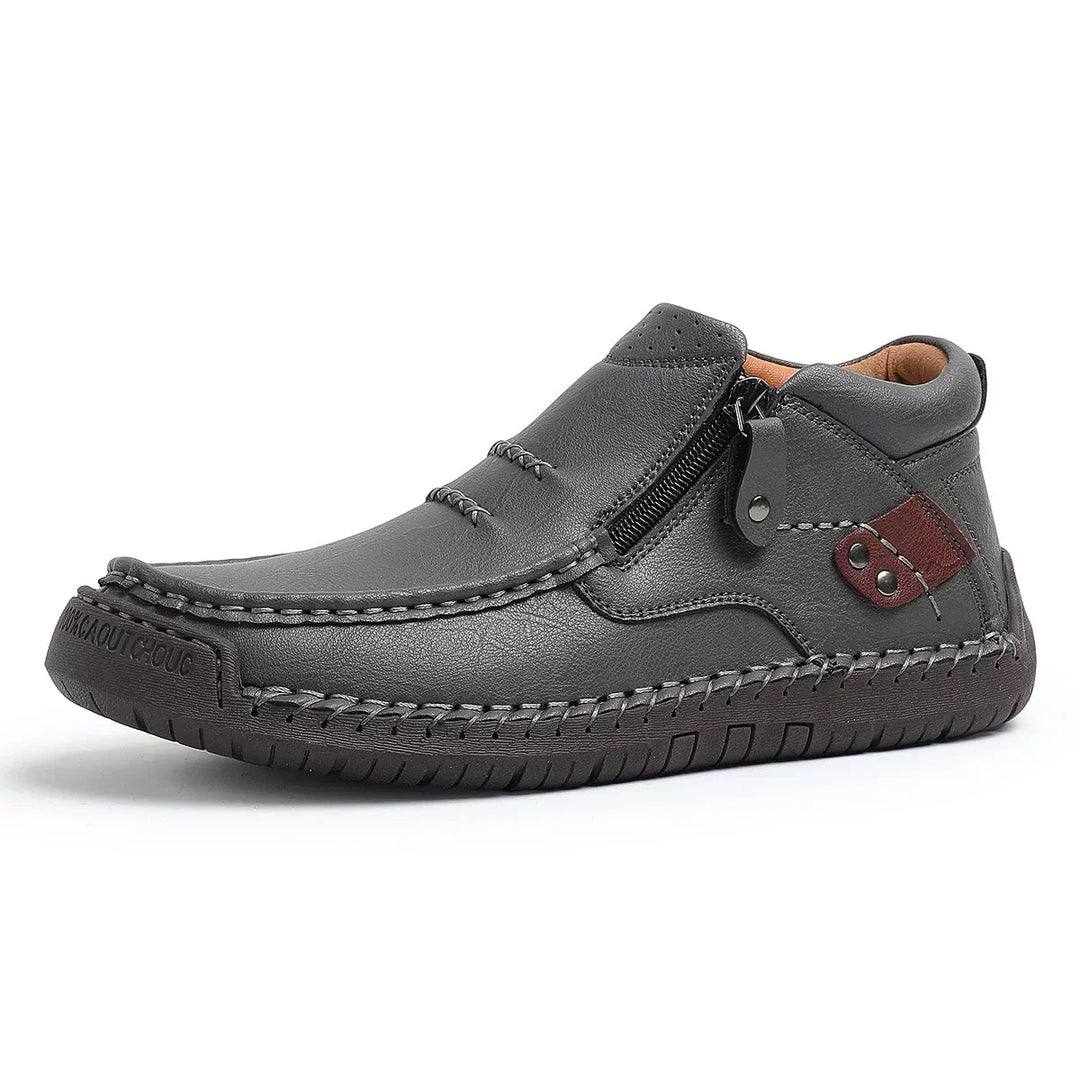 Robuster Casual-Slipper mit Seitenreißverschluss