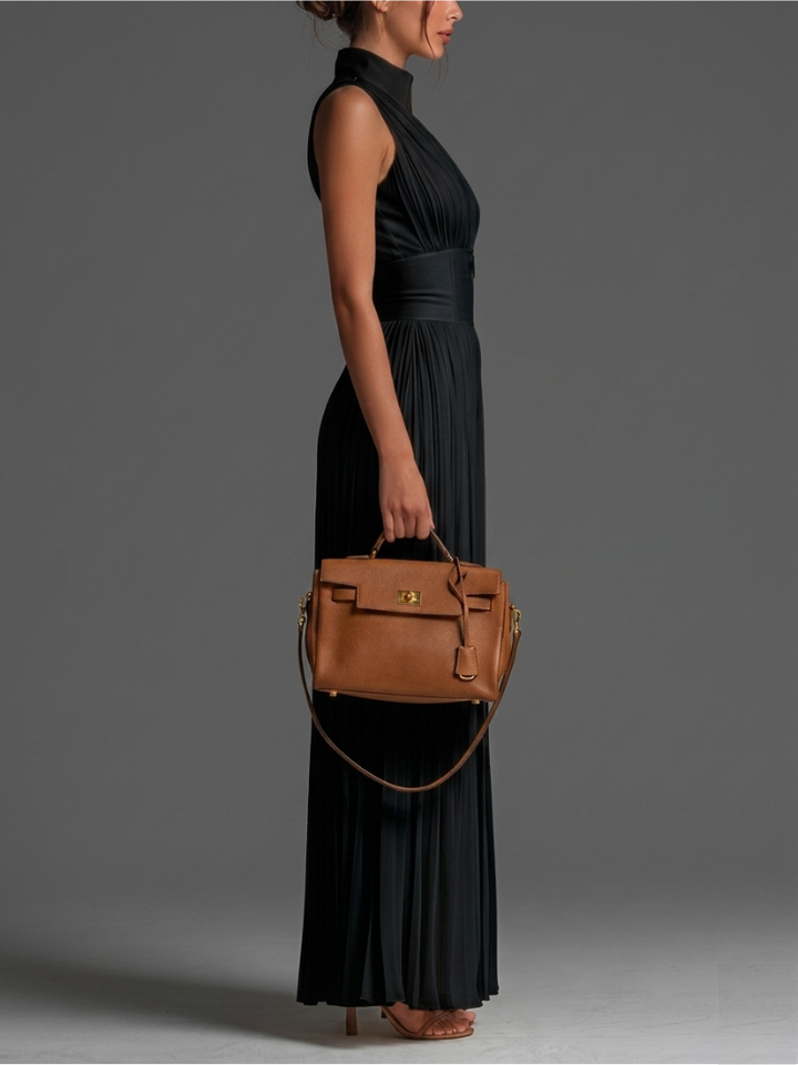 Schwarzer Plissee-Jumpsuit mit weitem Palazzo-Bein