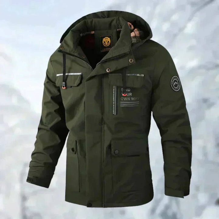 Weiße Kapuzenjacke mit schwarzen Kontrasten und Print