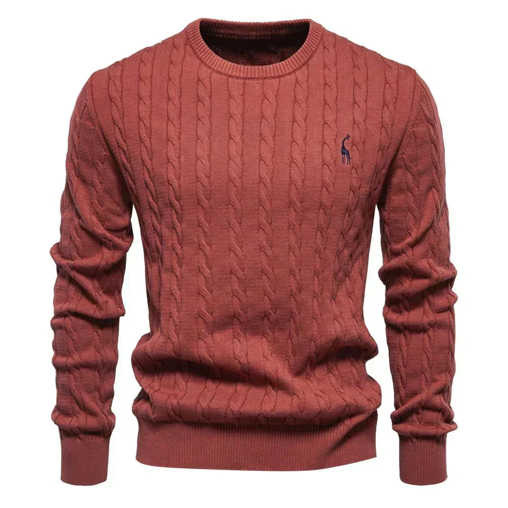 Marineblauer Zopfstrickpullover mit rotem Logo-Detail