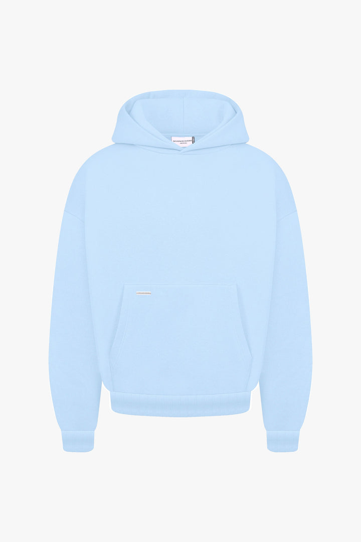 Premium Minimalistischer Hoodie in Hellblau