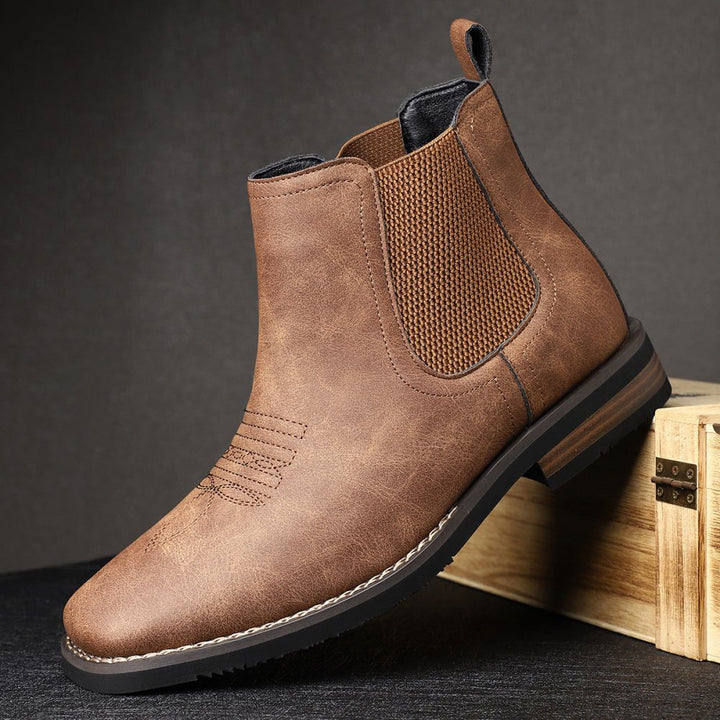 Eleganter Wildleder-Stiefel im Western-Stil