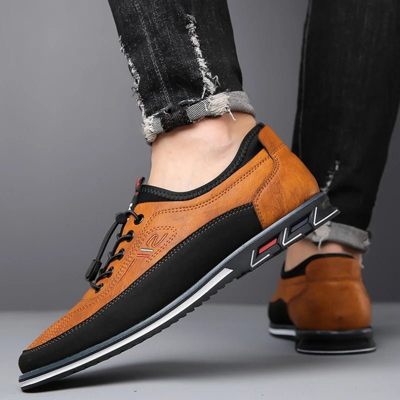 Zweifarbiger Casual-Sneaker mit Schnellschnürsystem