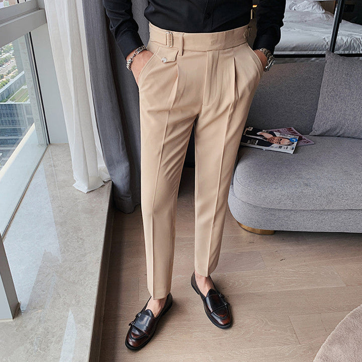 Sartoriale High-Waist Anzughose in Schwarz