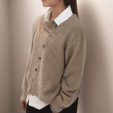 Nele – Asymmetrische Strickjacke